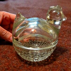 50's Anchor Hocking Hen On Nest Dish Made Of Heavy Glass